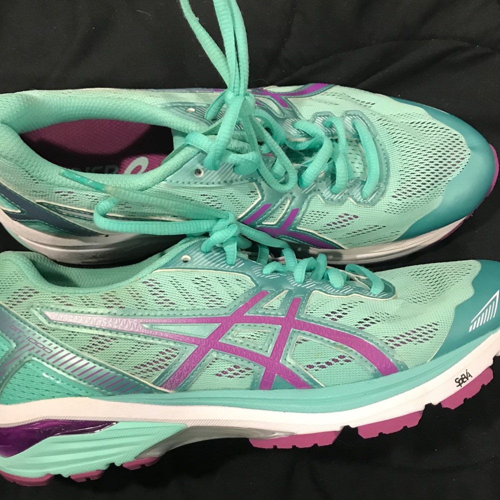 ASICS - Picture 4 of 6